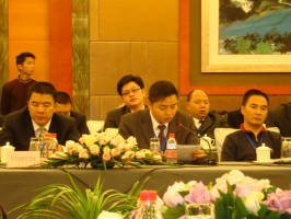 王健蘇董事長(zhǎng)在水鋼大會(huì)中發(fā)言